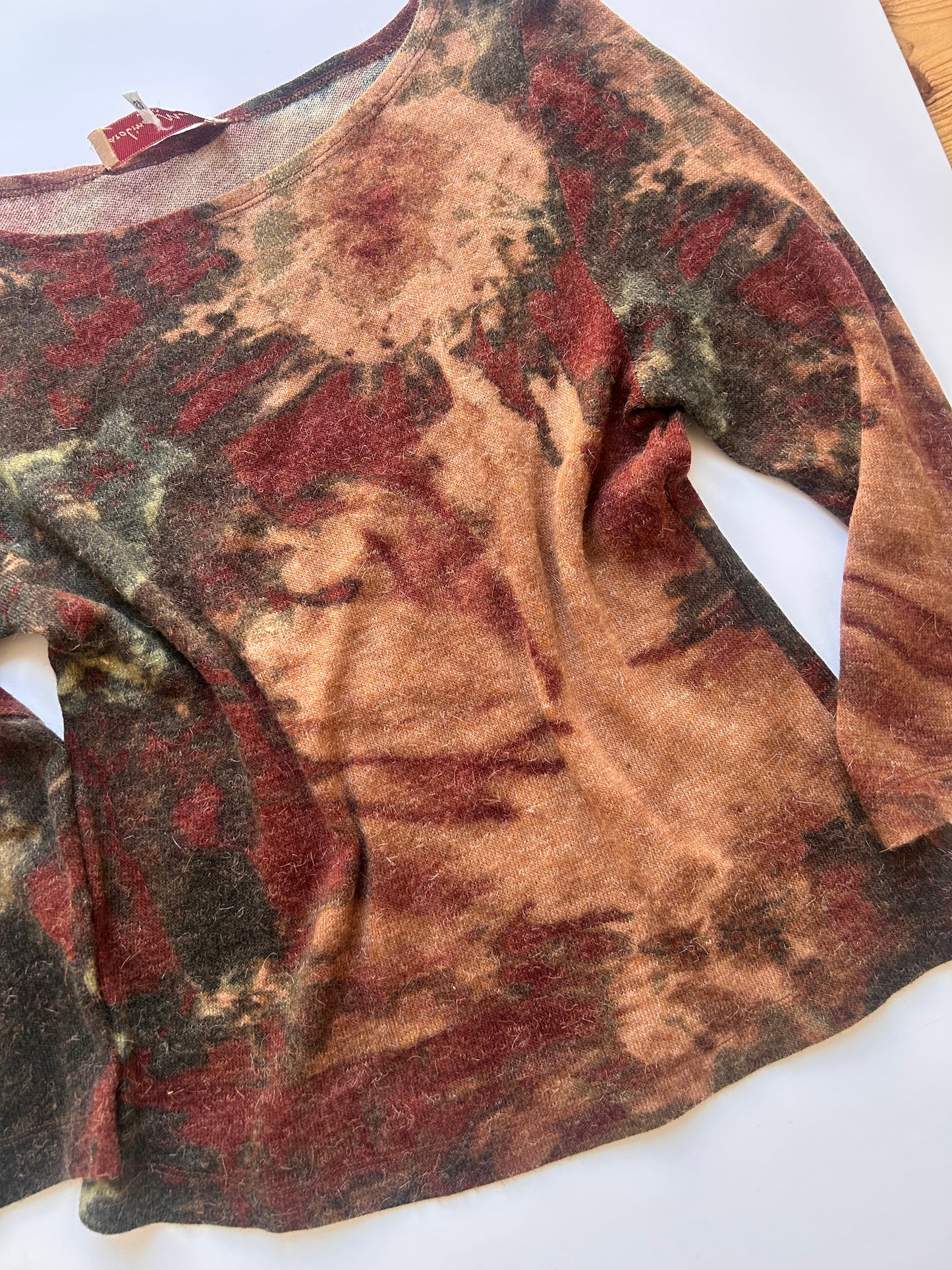 Adorable vintage shirt size M