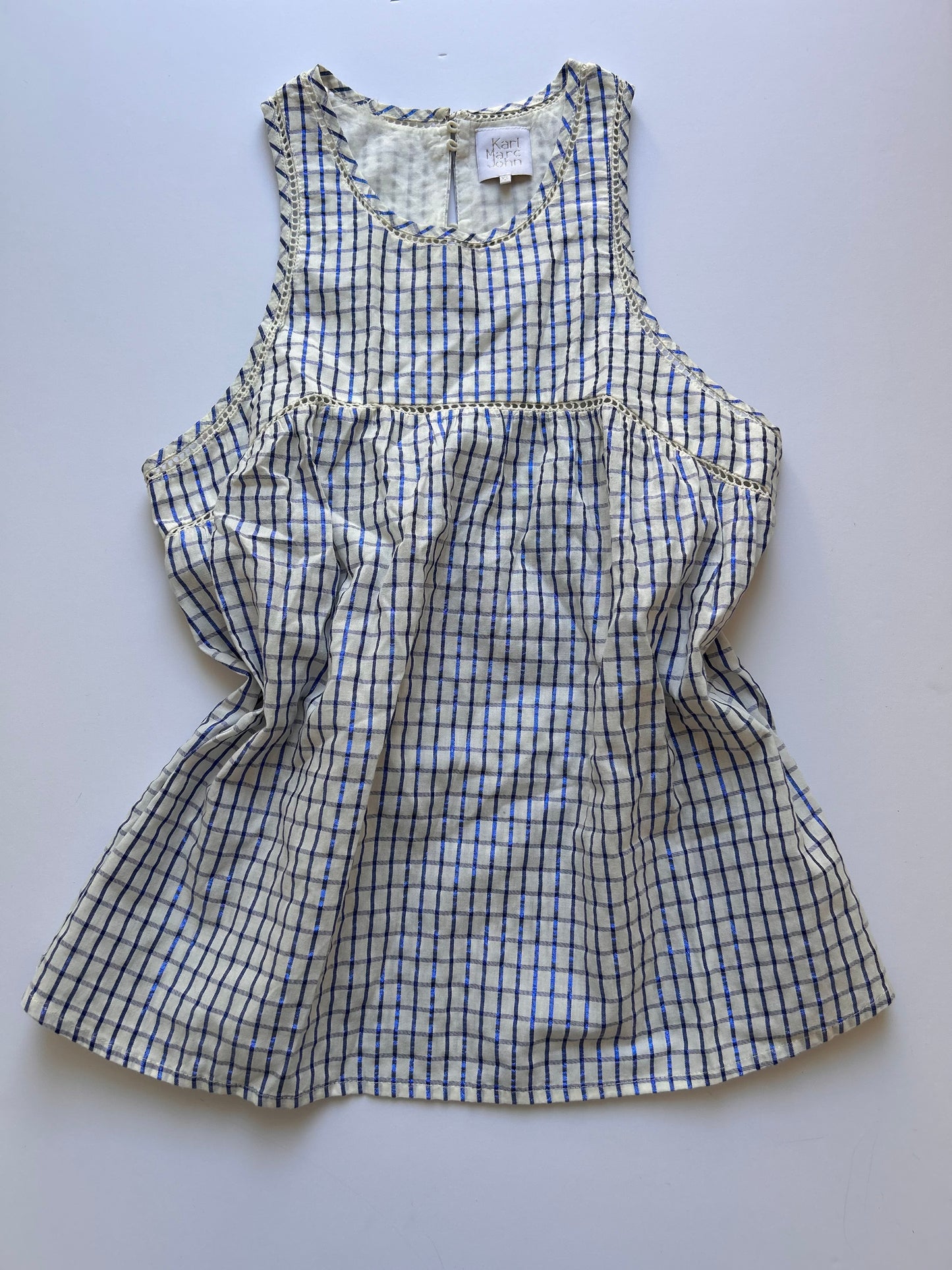 Adorable cute top size XS