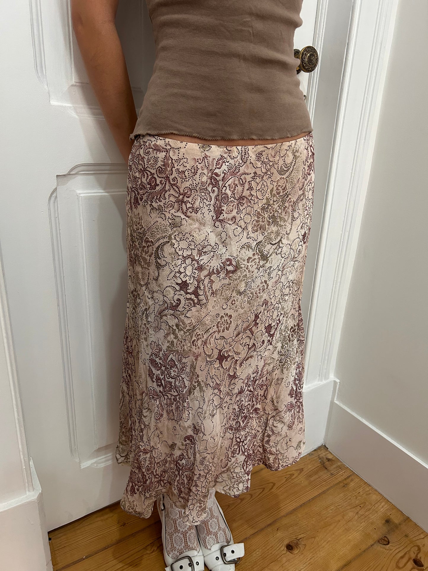 Adorable babypink fairy midi skirt size 36