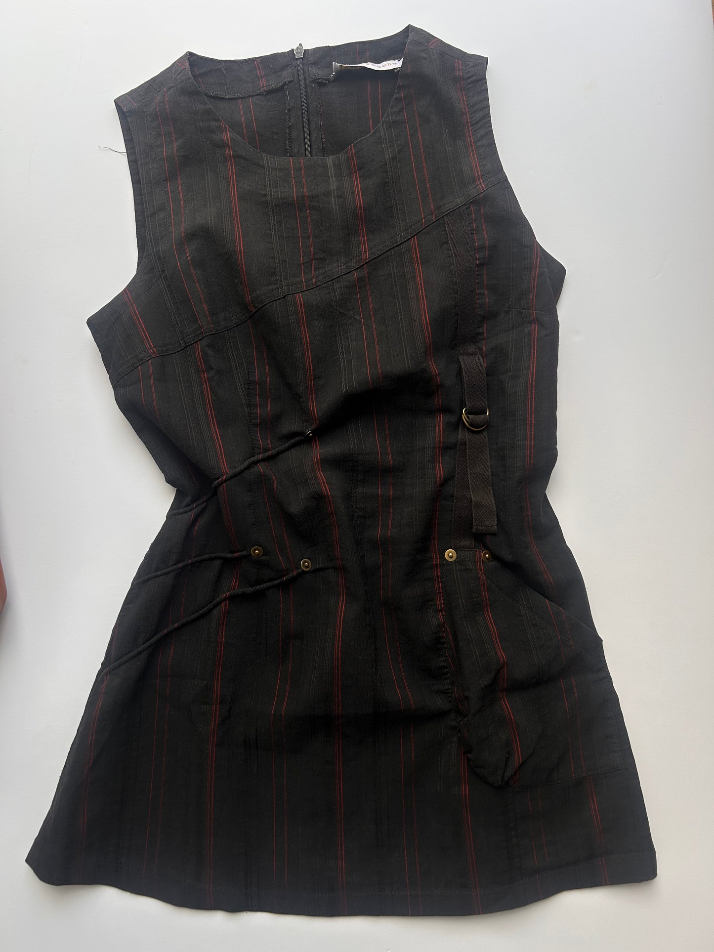 Adorable long top size M