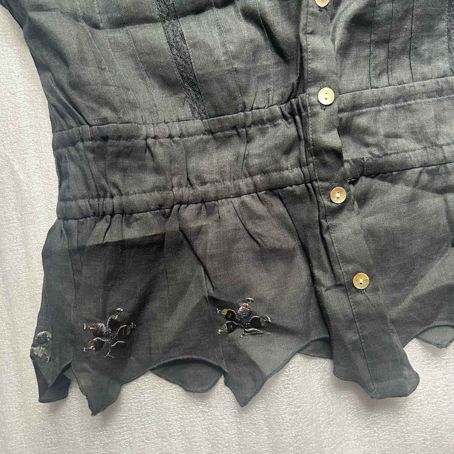 Adorable black coquette top vintage size S