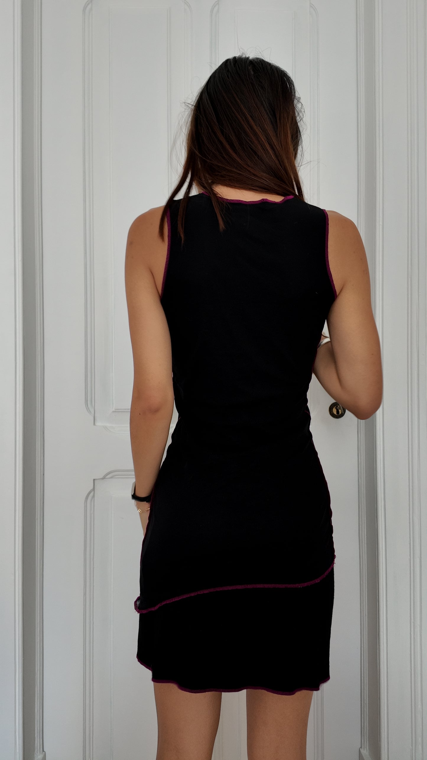 Iconic vintage dress with beautiful graffic detail size XS