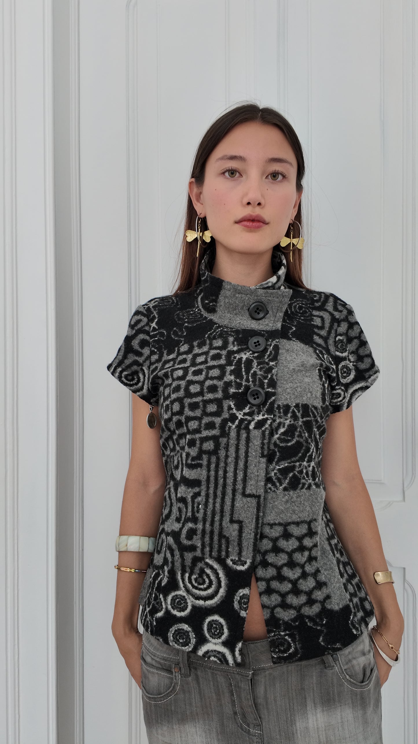 Cute 90s cardigan style top size M/L