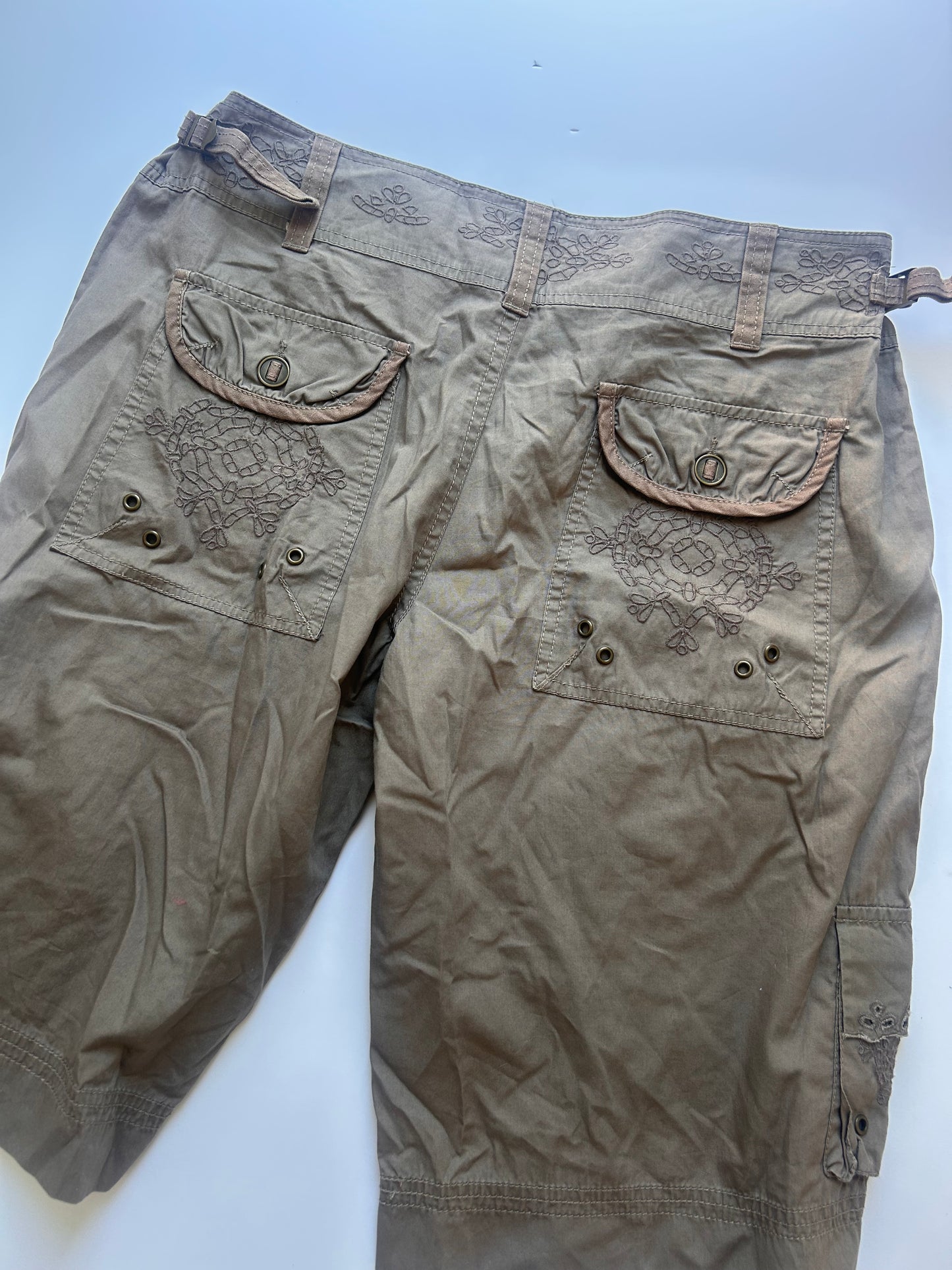 Fairy Capri Shorts size 38