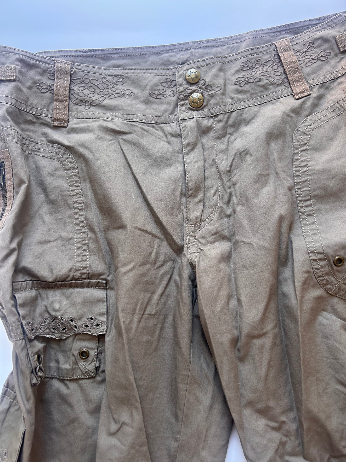 Fairy Capri Shorts size 38