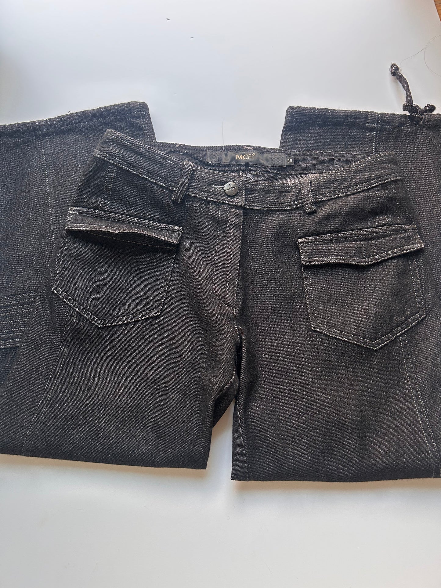 Adorable vintage short black pants size 34