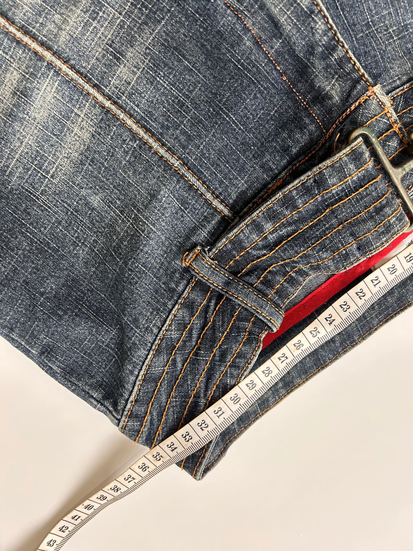 Iconic vintage jeans size 34