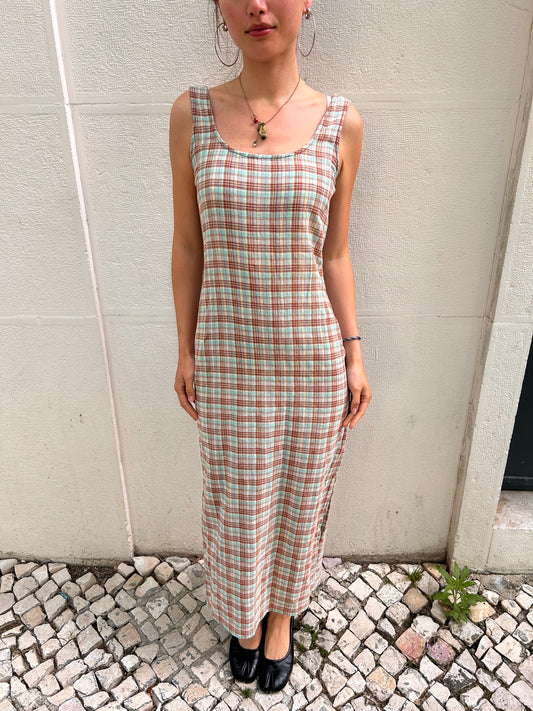 Size M vintage dress