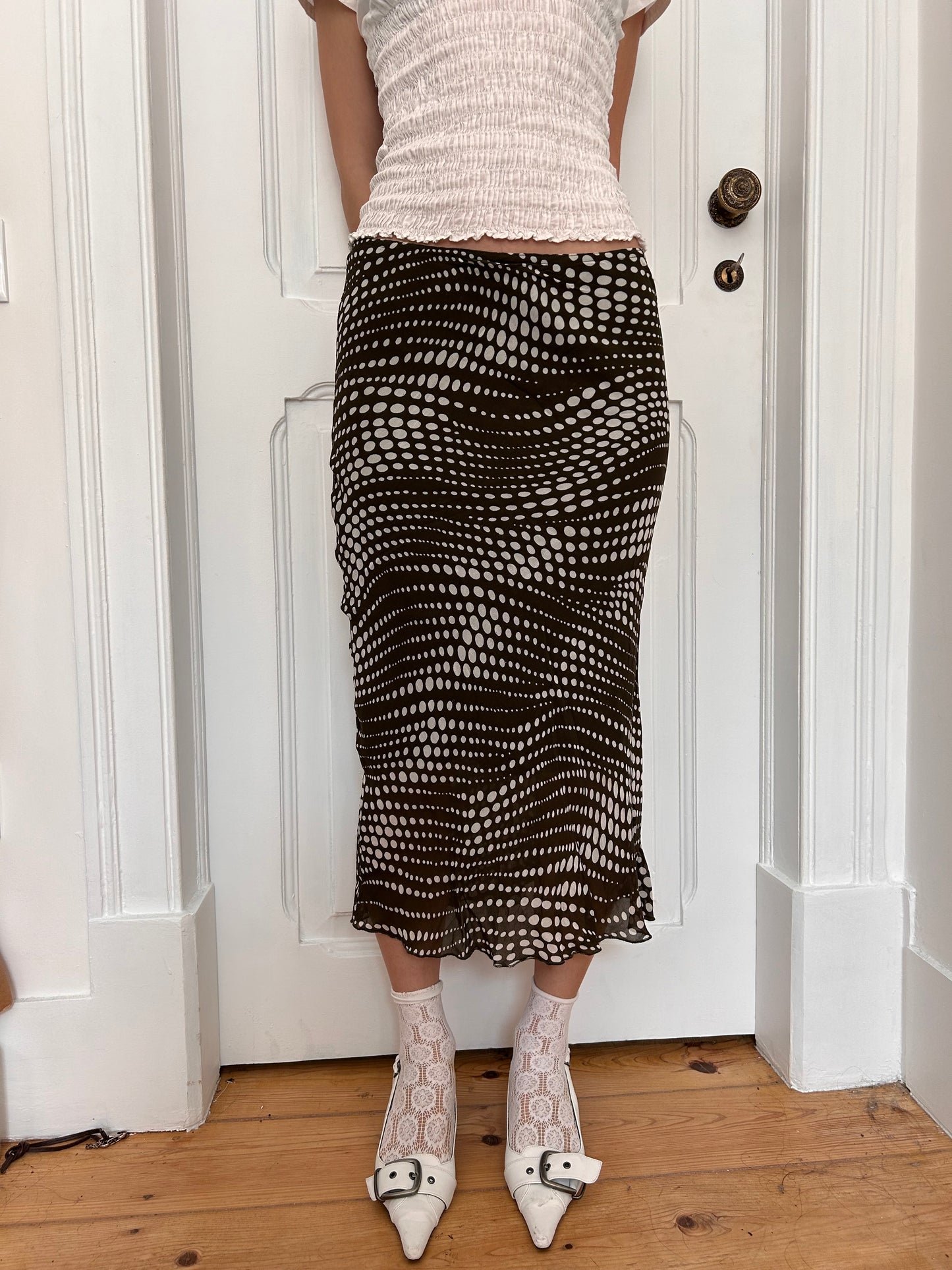 Adorable dots midi skirt size S