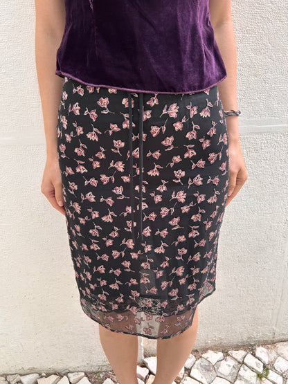 Adorable size S midi skirt