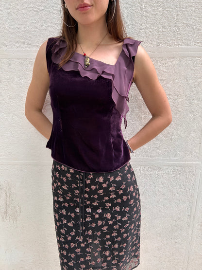 Adorable size S midi skirt