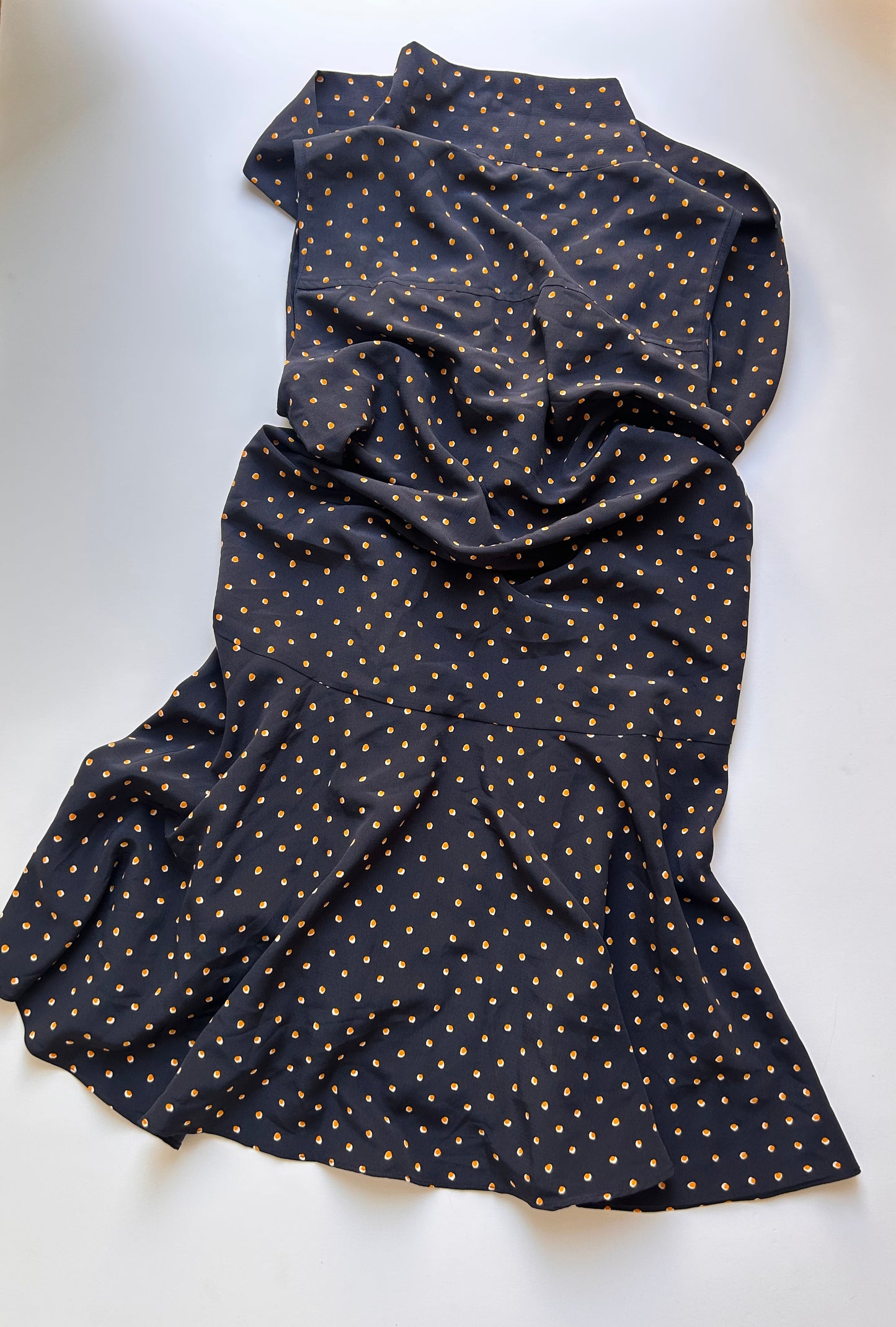 Adorable coquette with dots size M