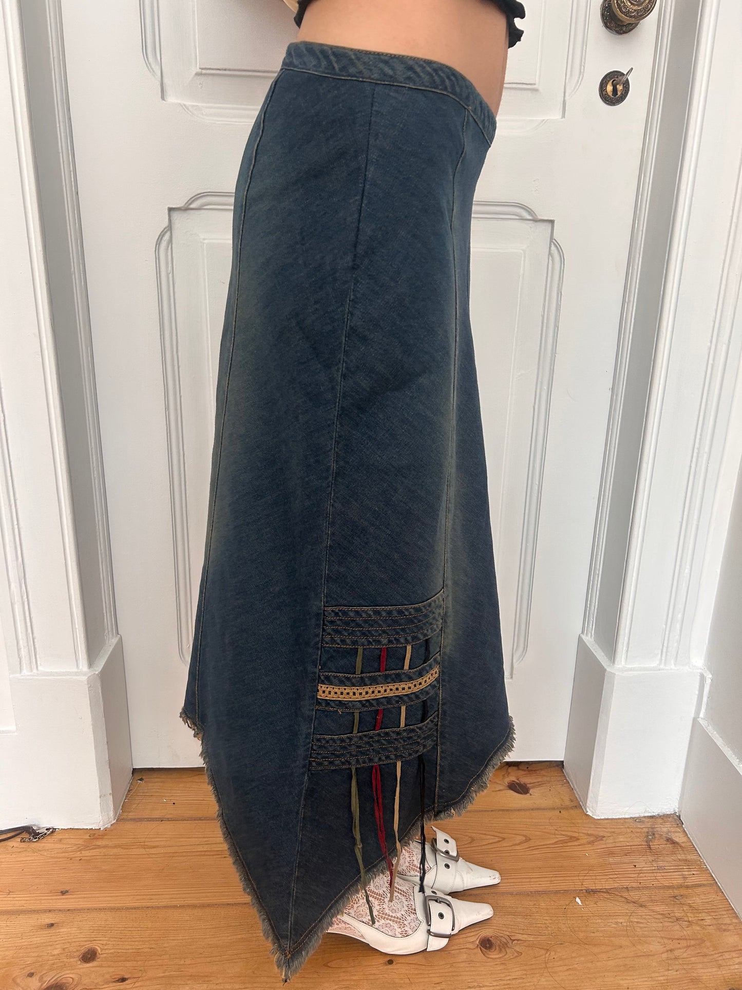 Vintage maxi dark fairy denim skirt size L