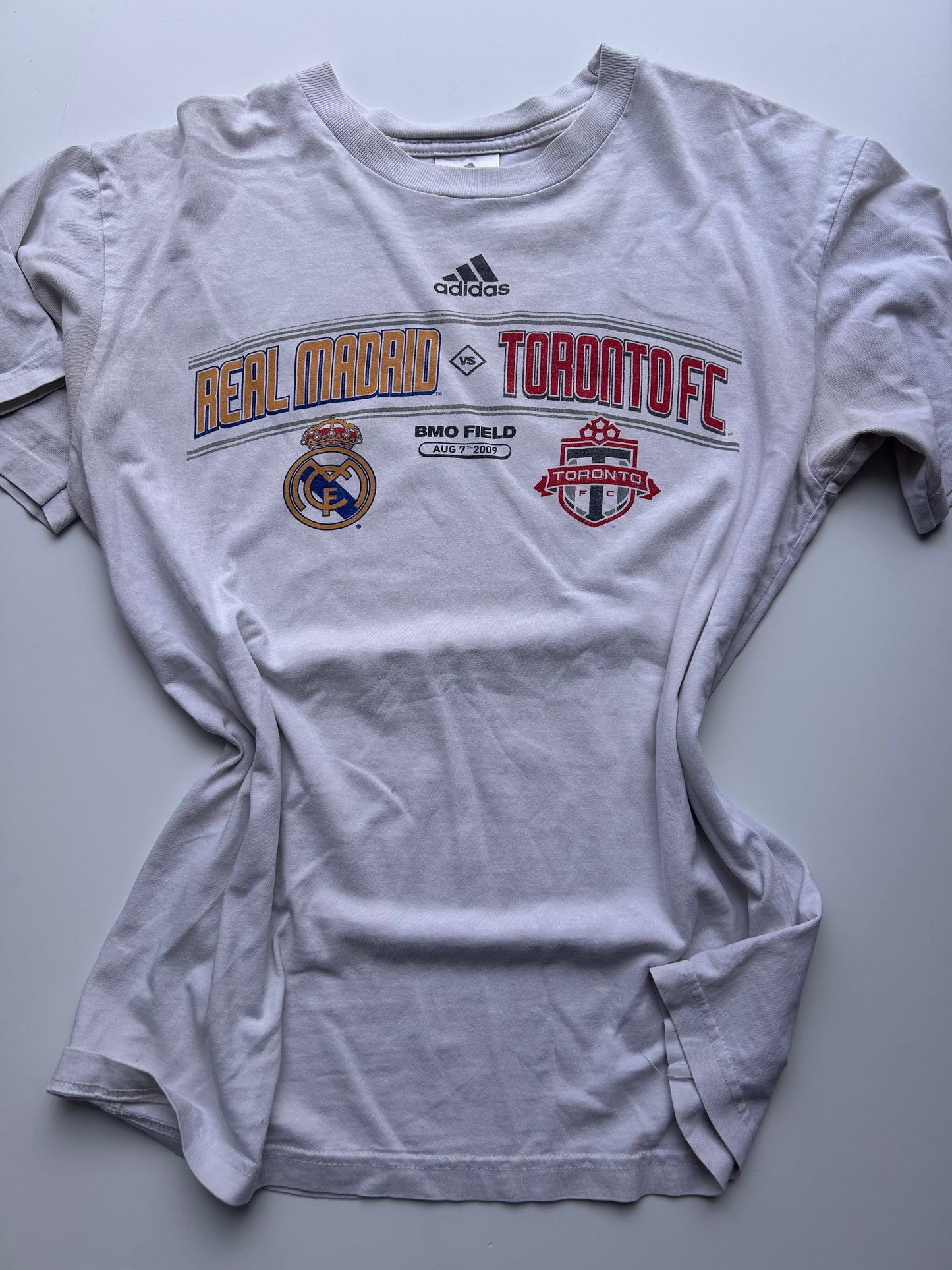 Vintage 2009 tee size XL