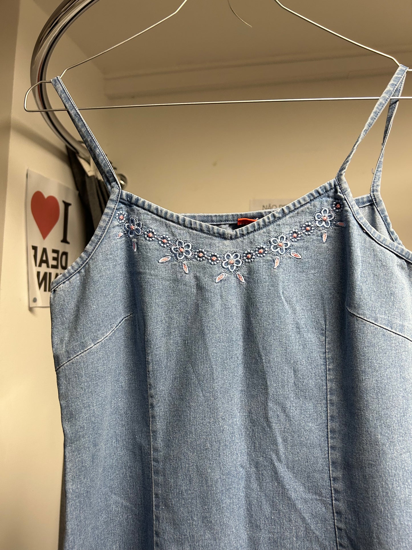 perfect vintage denim dress size M