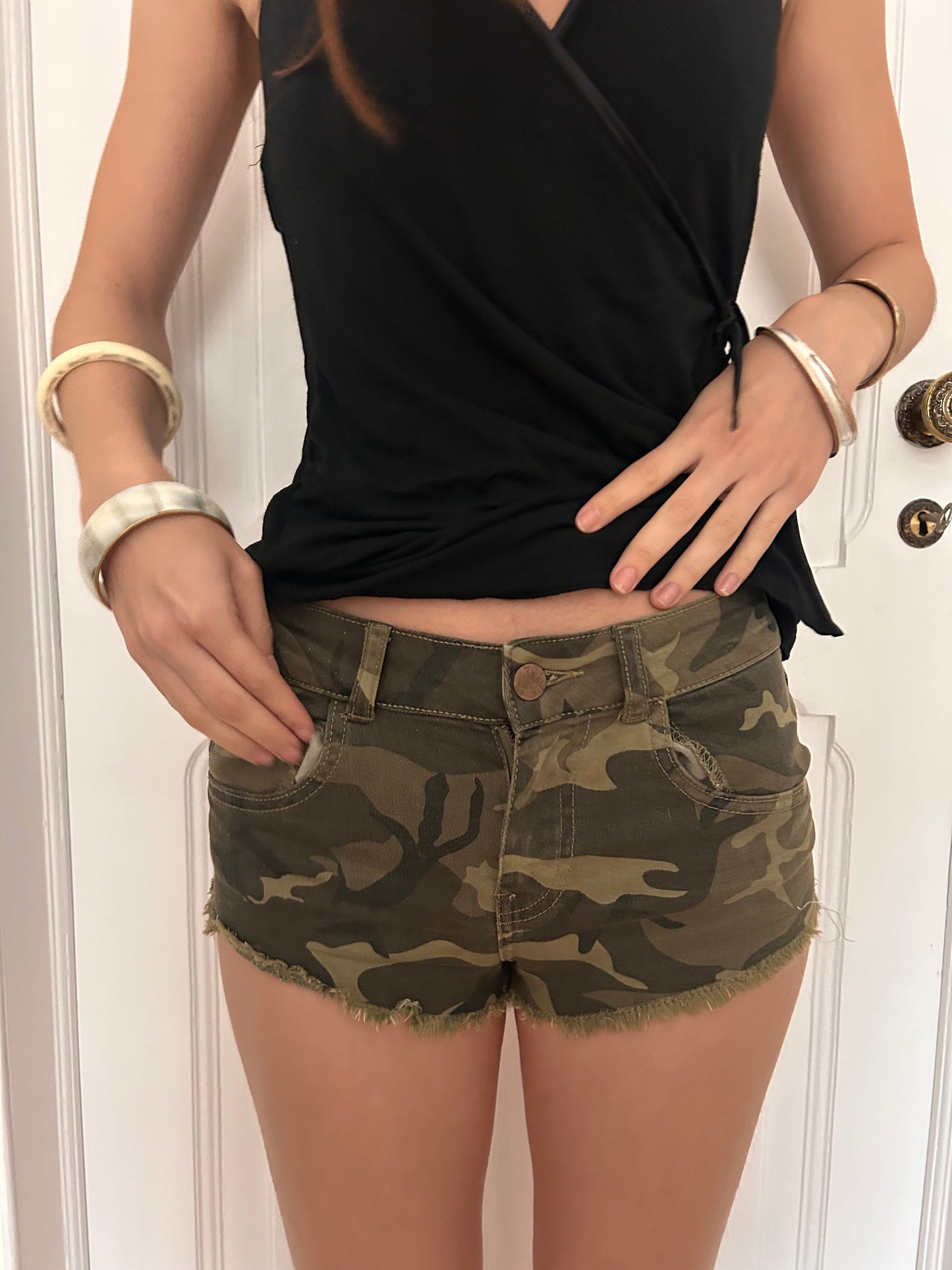 Adorable camo mini shorts size 34