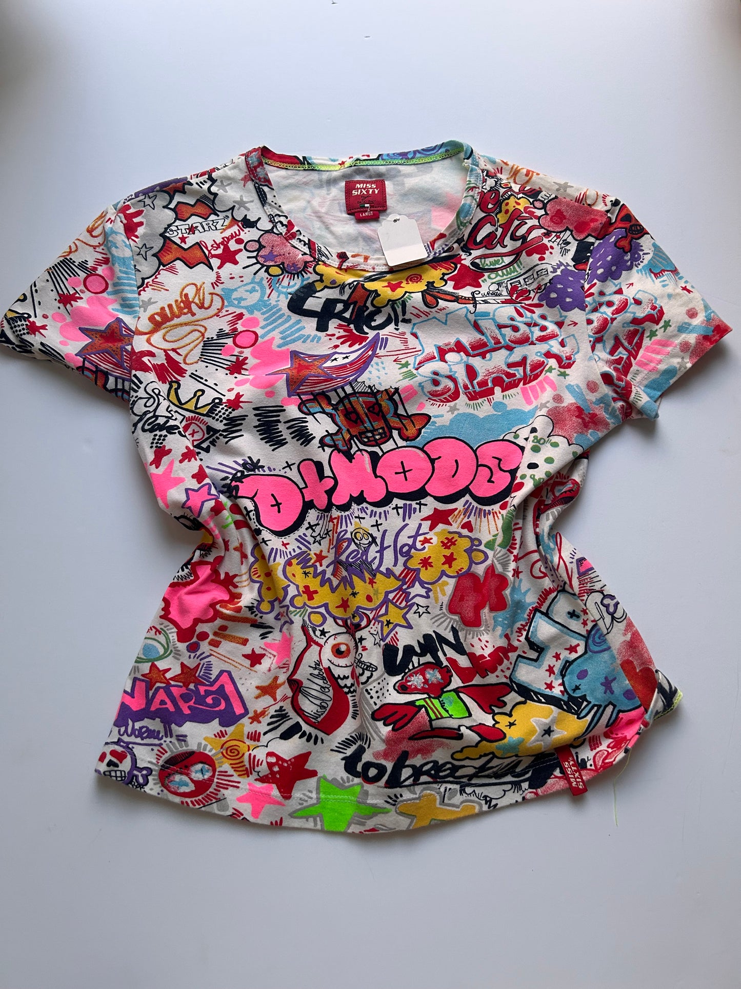 Graphic miss sixty iconic tshirt size L