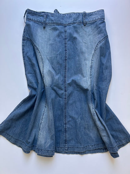 Adorable denim midi skirt size 36
