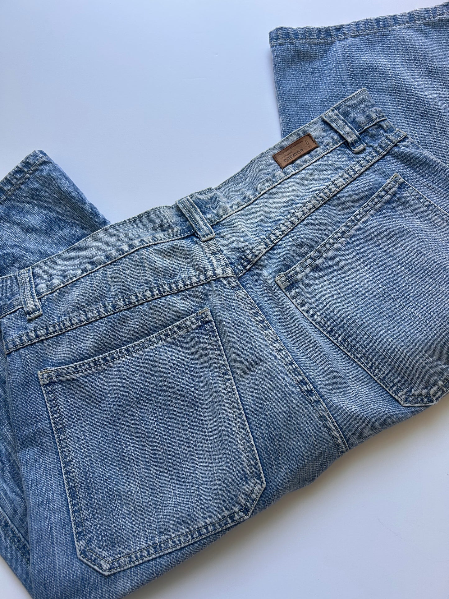 Adorable long jorts size 40