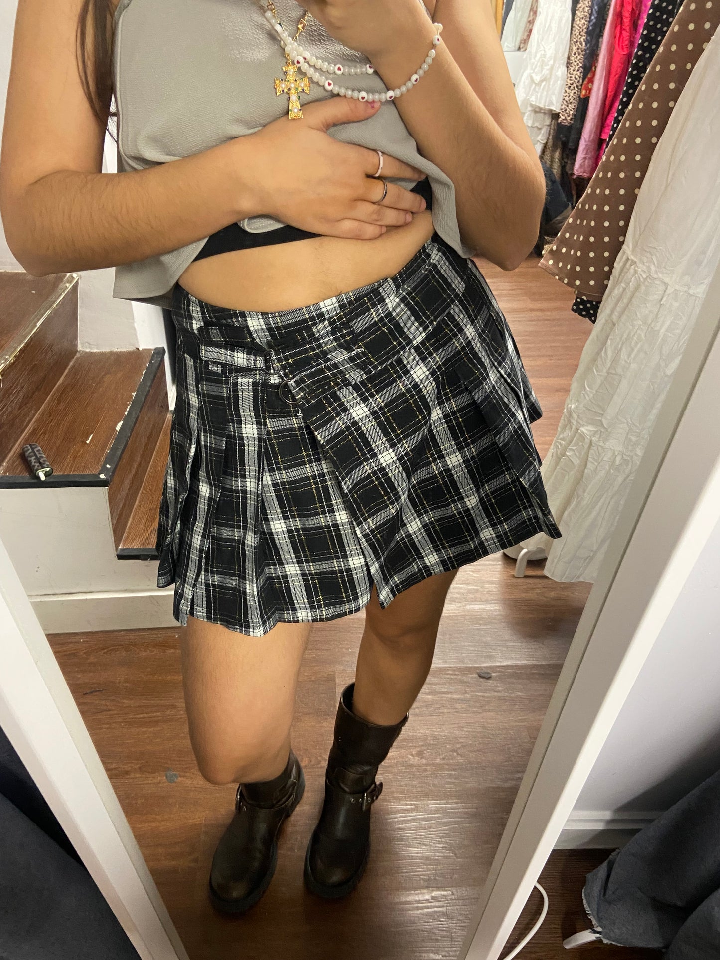 Adorable plaid mini skirt size 36