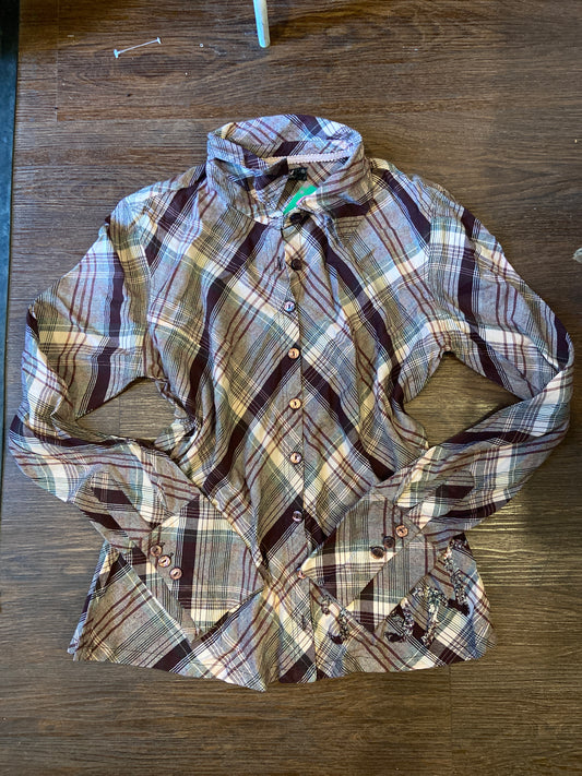 Adorable shirt size M top