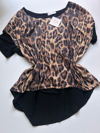 Cutest cheetah print sequin top size XL