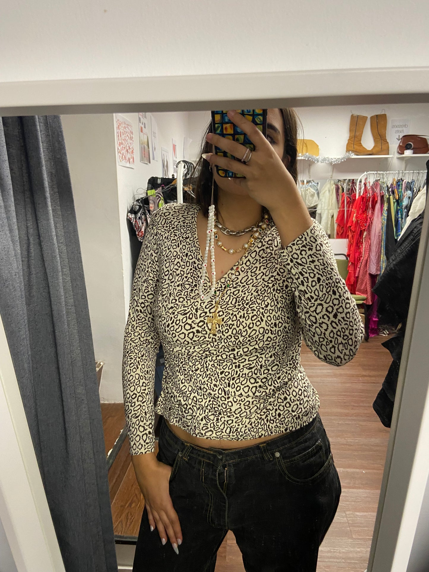 Adorable cheetah print top size S/M