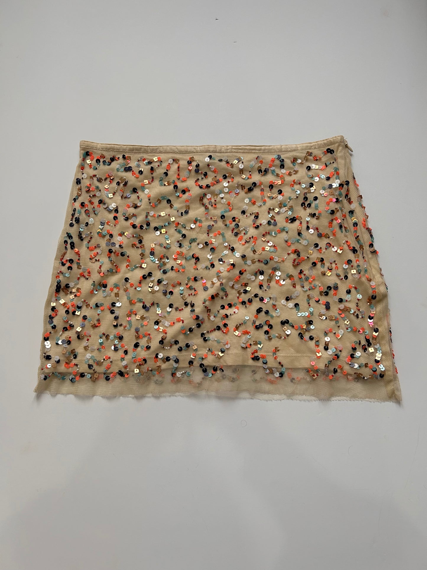 Adorable mini skirt with sequin detail size S