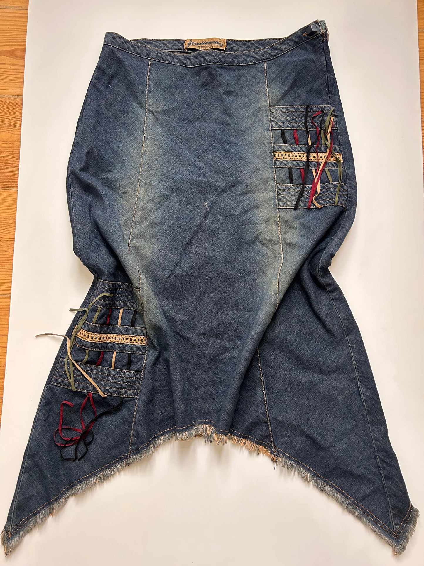 Vintage maxi dark fairy denim skirt size L