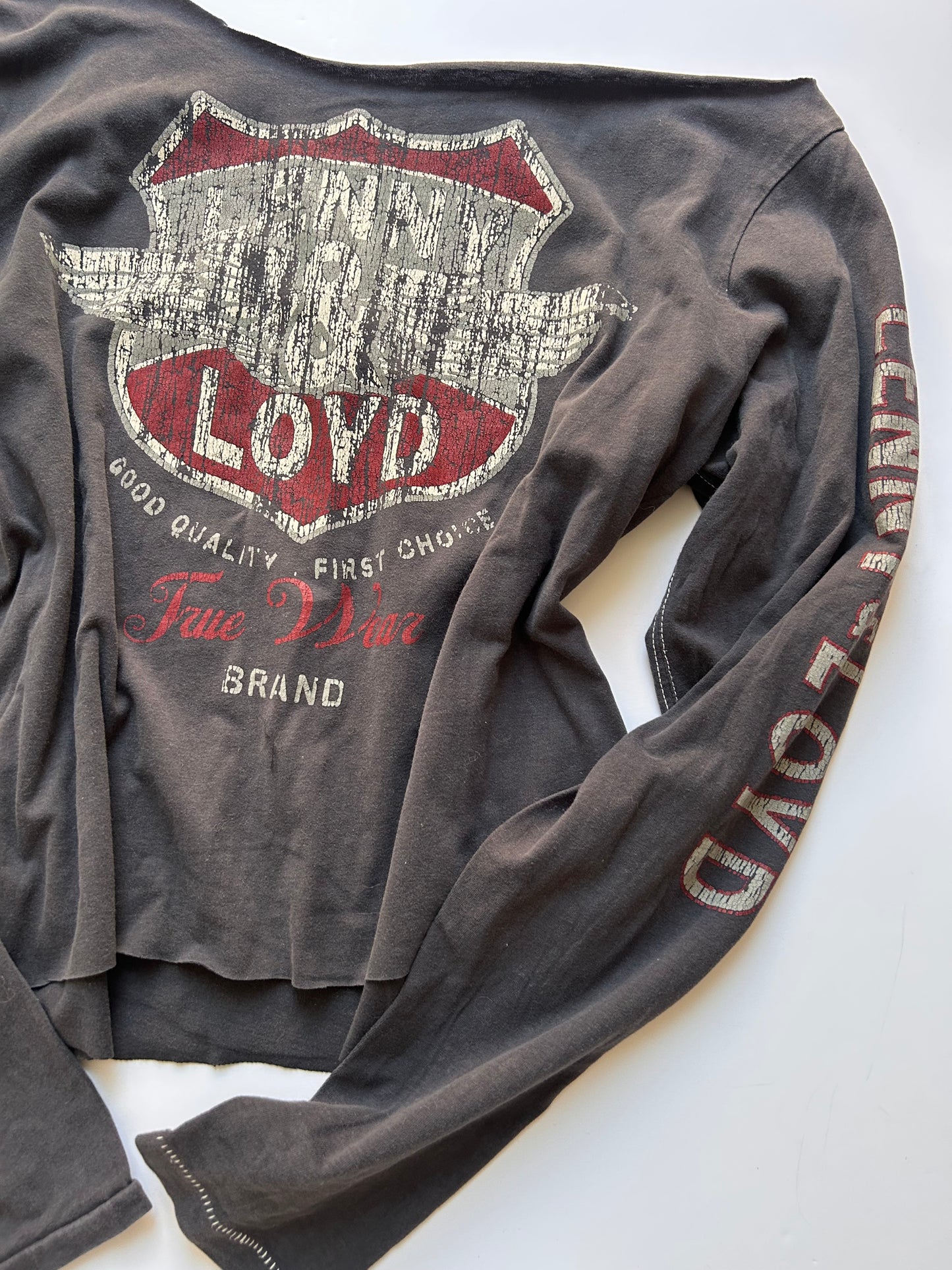 Adorable vintage long sleeve top reworked to be off the shoulder size L