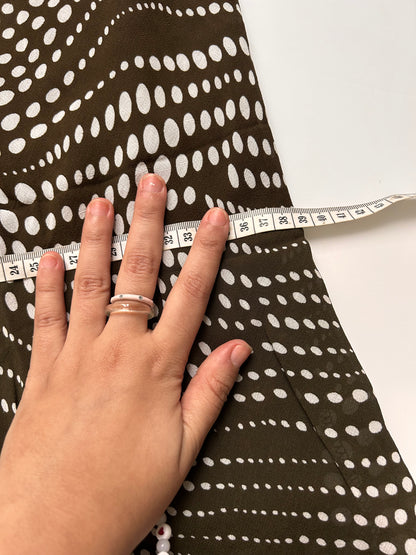 Adorable dots midi skirt size S