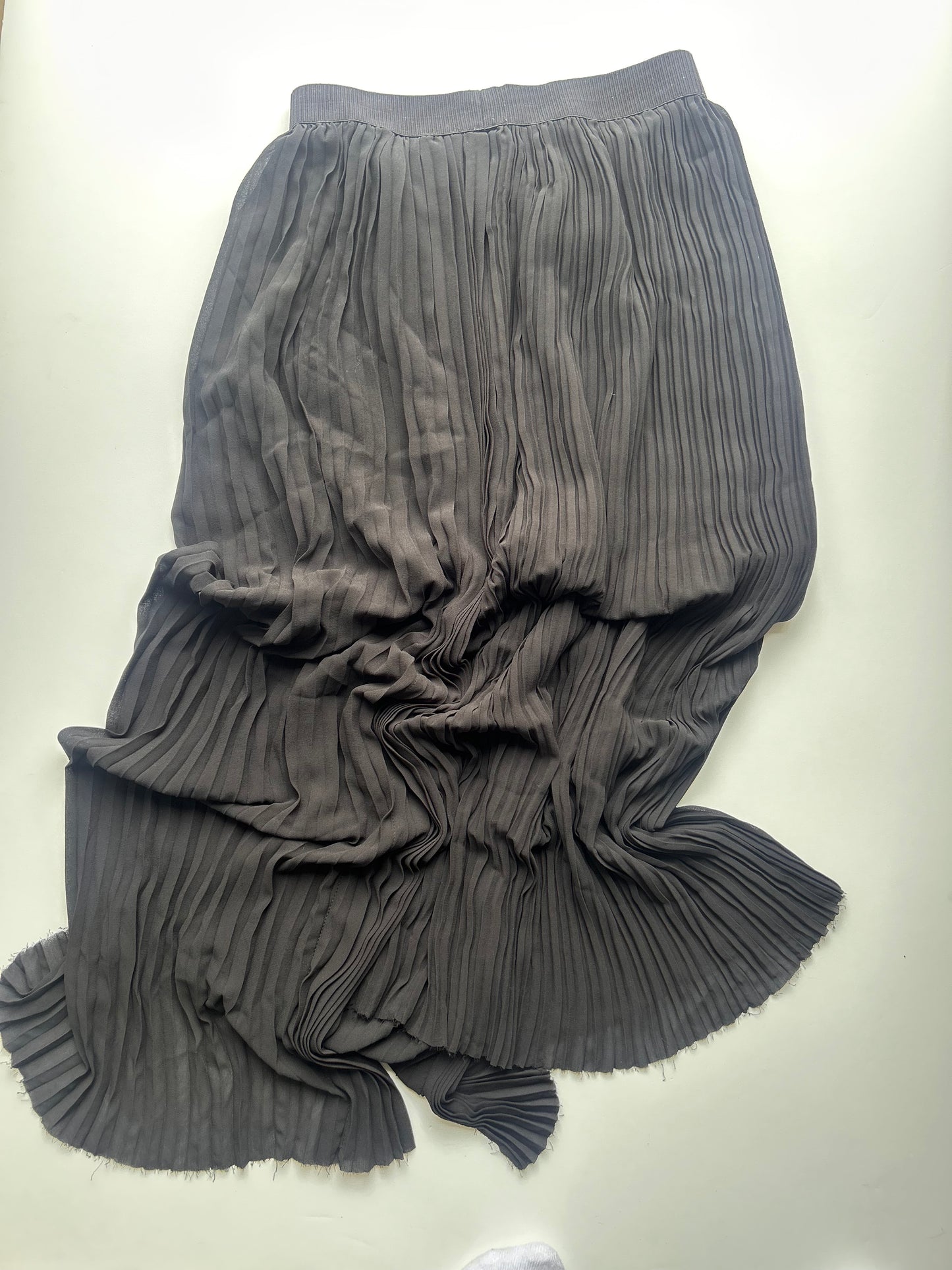 Iconic long black maxi skirt size 34