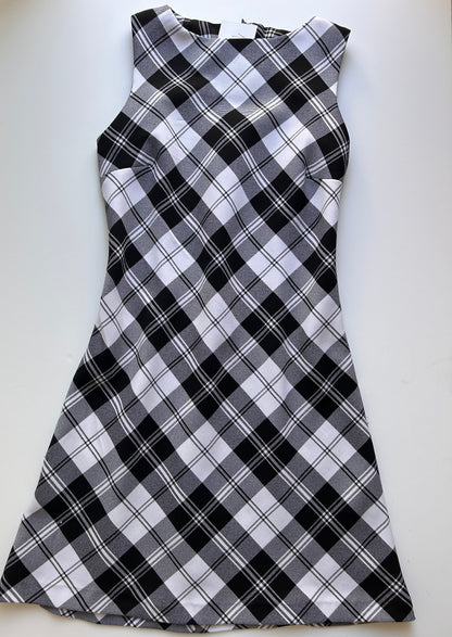 Adorable midi dress plaid size S