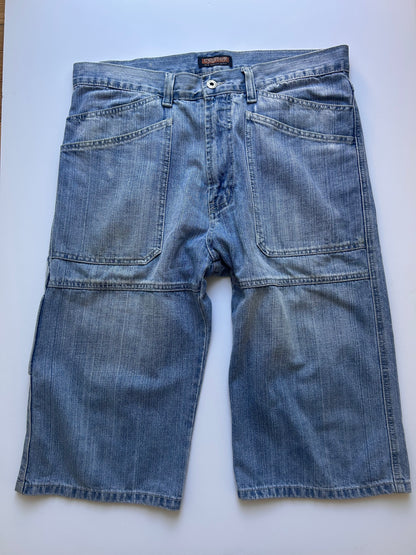 Adorable long jorts size 40