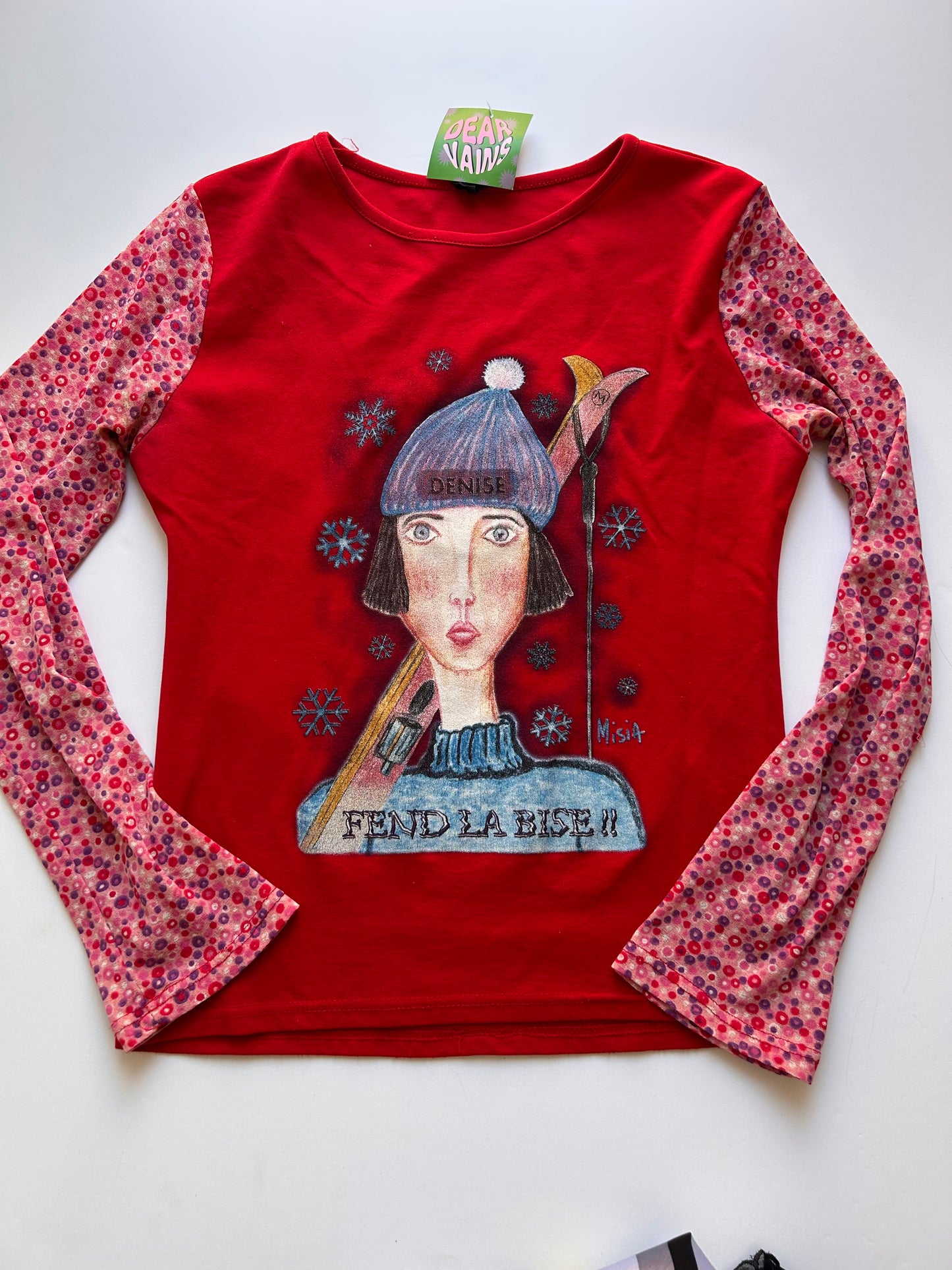 Long sleeve top cool graphic size M