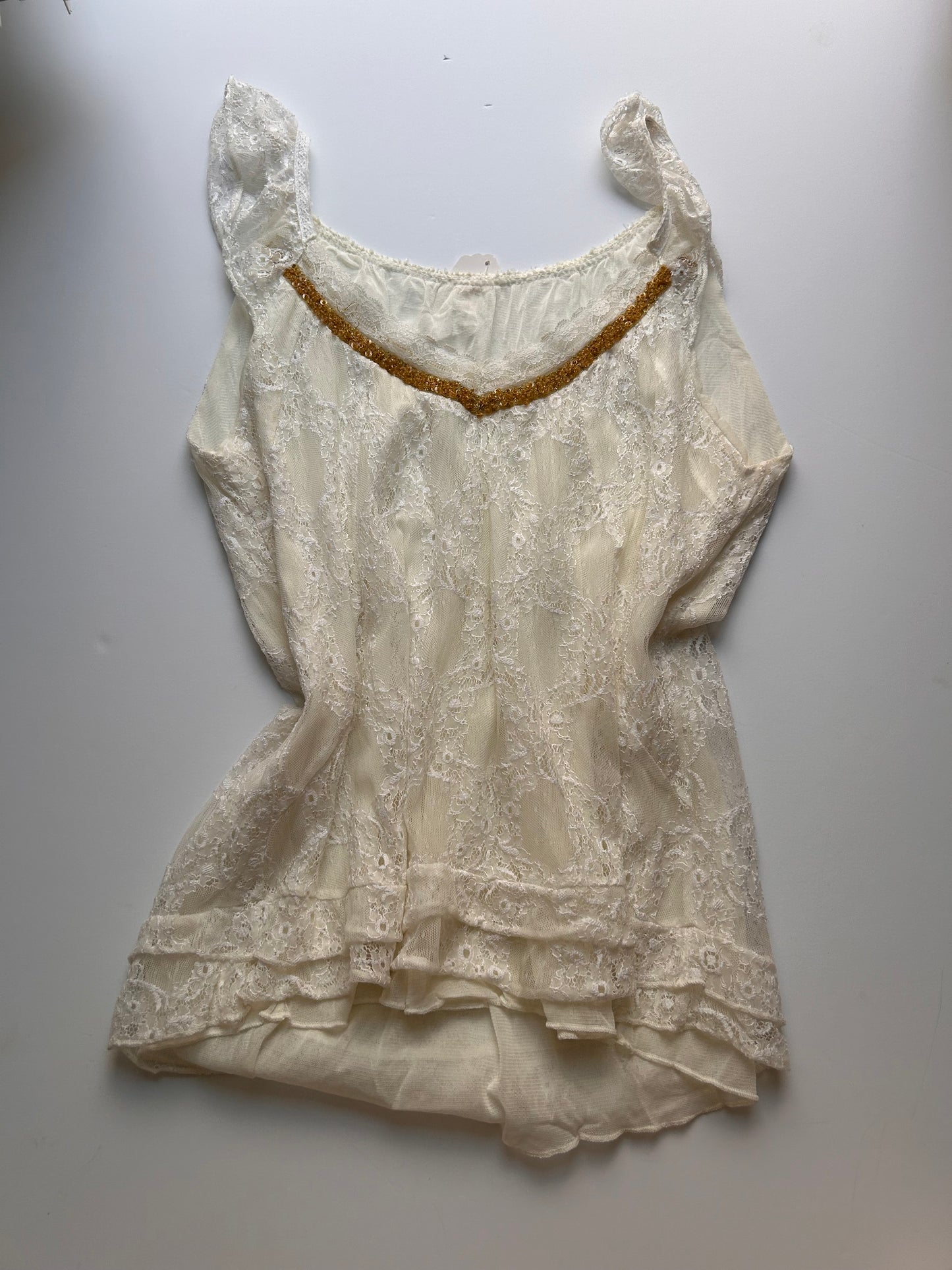 Cutest white lace with gold detail size M
