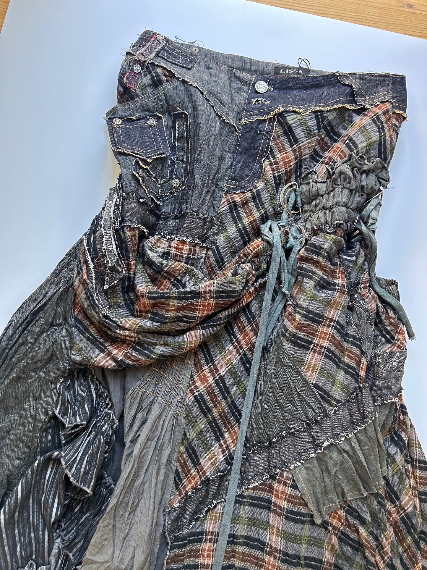 Iconic grunge maxi skirt size 38