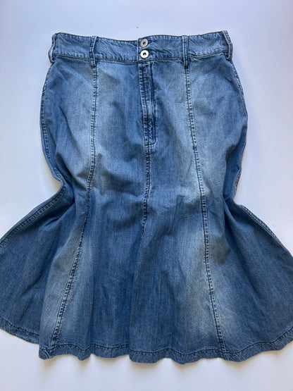 Adorable denim midi skirt size 36