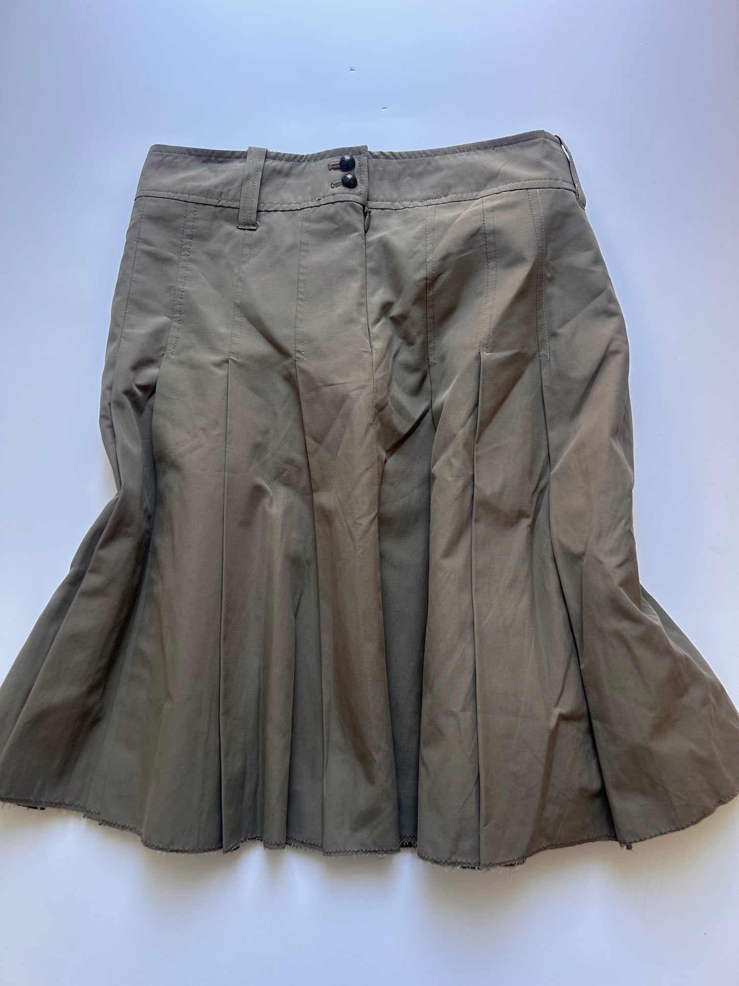 Pleaded midi skirt size 34