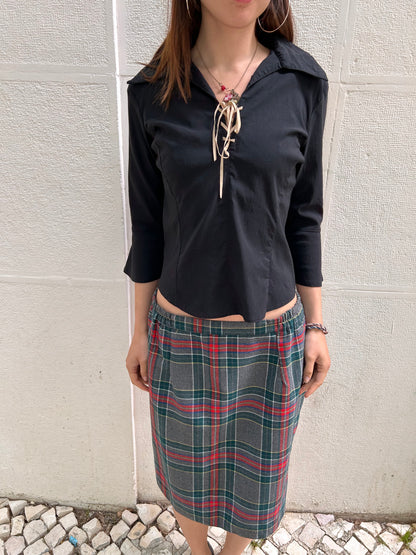 Adorable black blouse Size M