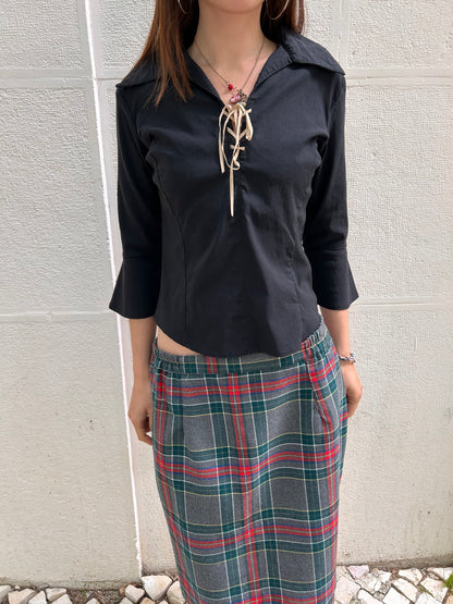 Adorable black blouse Size M