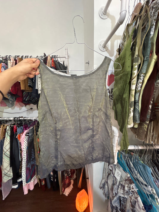 Adorable vintage top size S/M (marked 44)