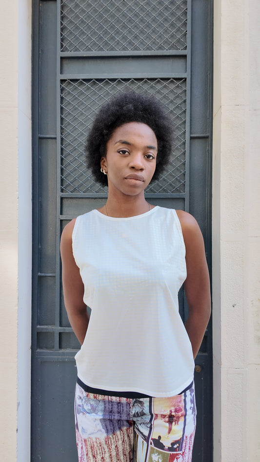 Square detailed top size XL