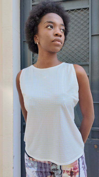 Square detailed top size XL