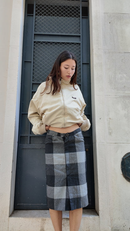 Iconic size 32 plaid skirt