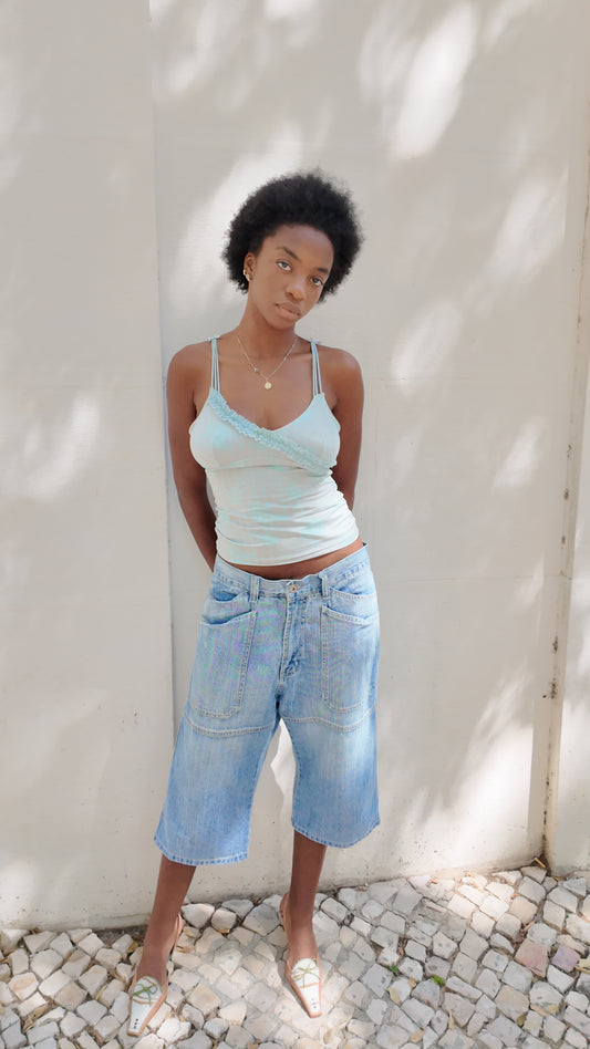 Adorable long jorts size 40