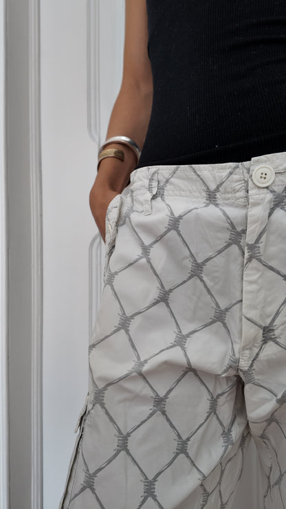 Iconic fence pattern jorts size 36