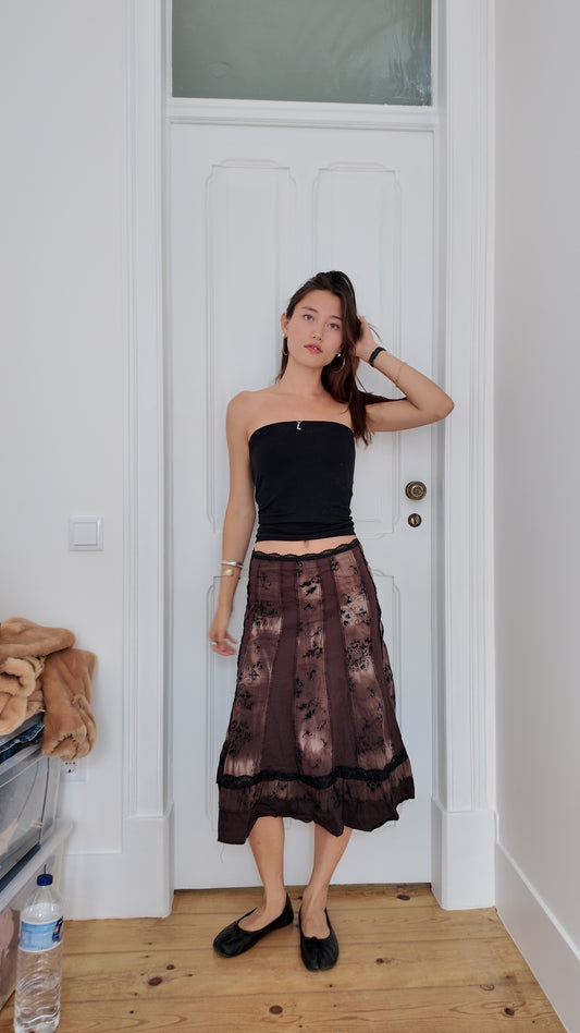 Adorable midi skirt size 38