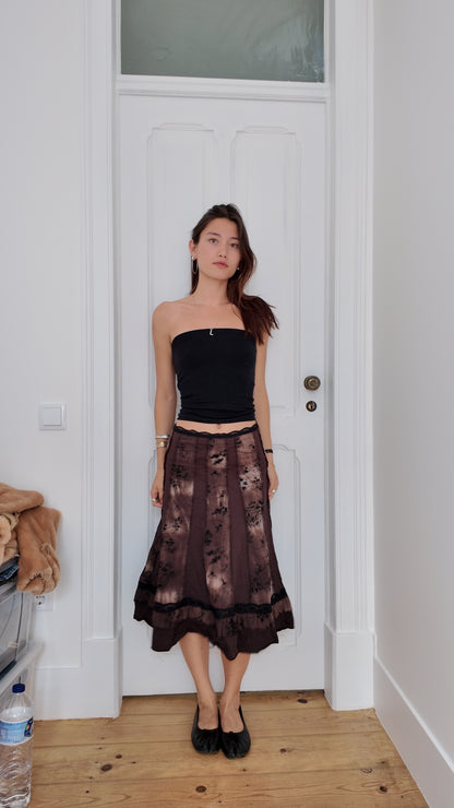 Adorable midi skirt size 38