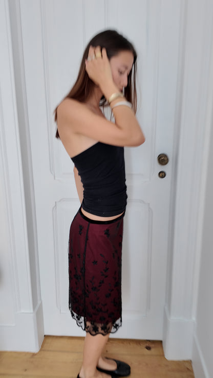 Perfect midi red with black lace skirt size 36